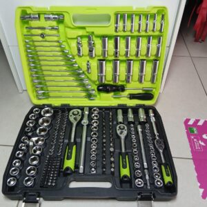 HERRAMIENTAS DE 216 PIEZAS