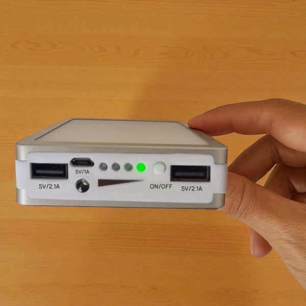 PAWER BANK SOLAR DE 20000 AMP - Imagen 3