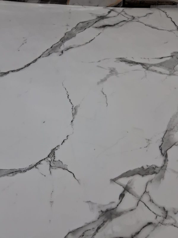 LAMINA DE MARMOL XBM 01 60X60