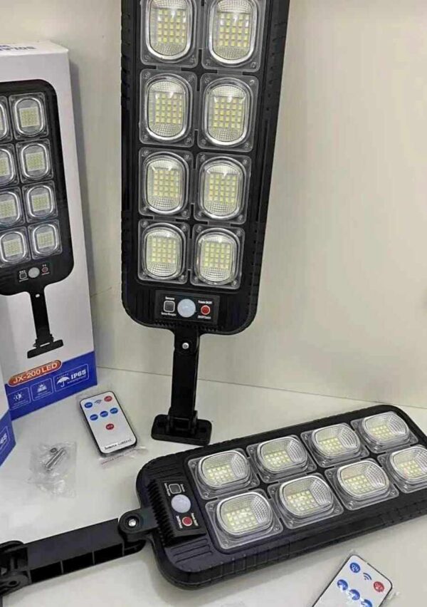FOCO PLASTICO DE 200 WATTS - Imagen 3