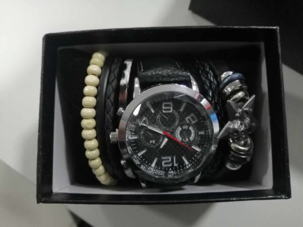 RELOJ CON PULSERA DE HOMBRE - Imagen 2