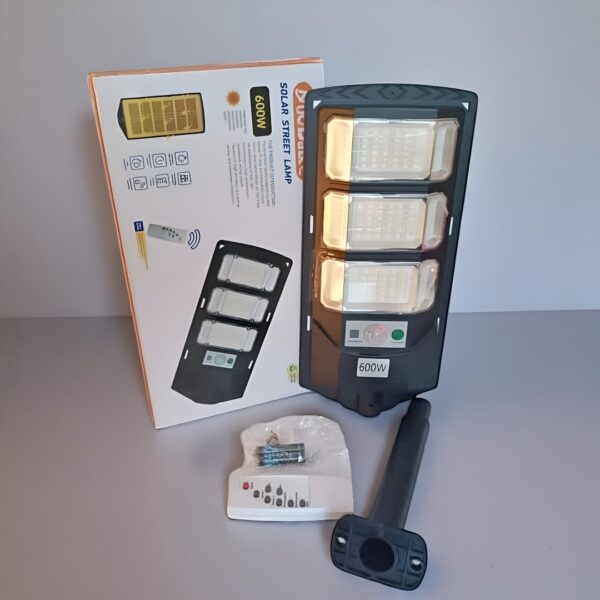 FOCO SOLAR EXTERIOR DE 600 W