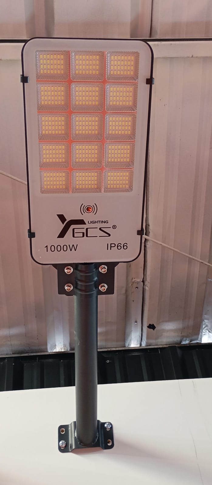 FOCO SOLAR MEDIANO 1.000 WATTS