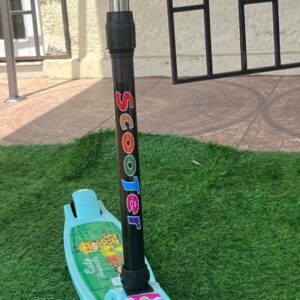 MONOPATIN 3 RUEDAS COLOR VERDE